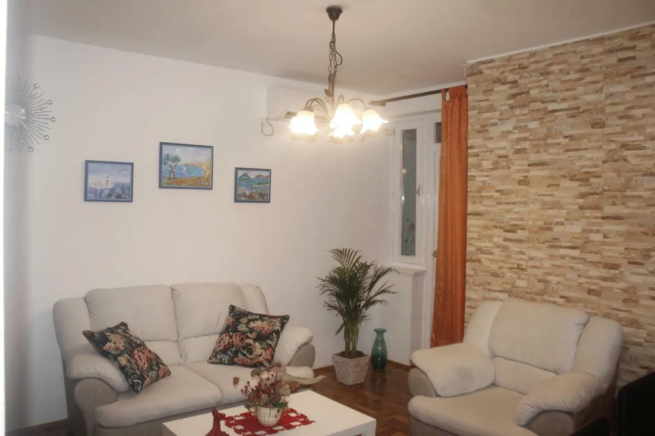 Apartman Jadranka Njivice Apartmán